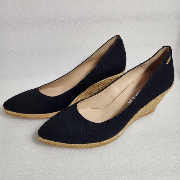 Elegant Black Wedge Shoes - Picture 1 of 15